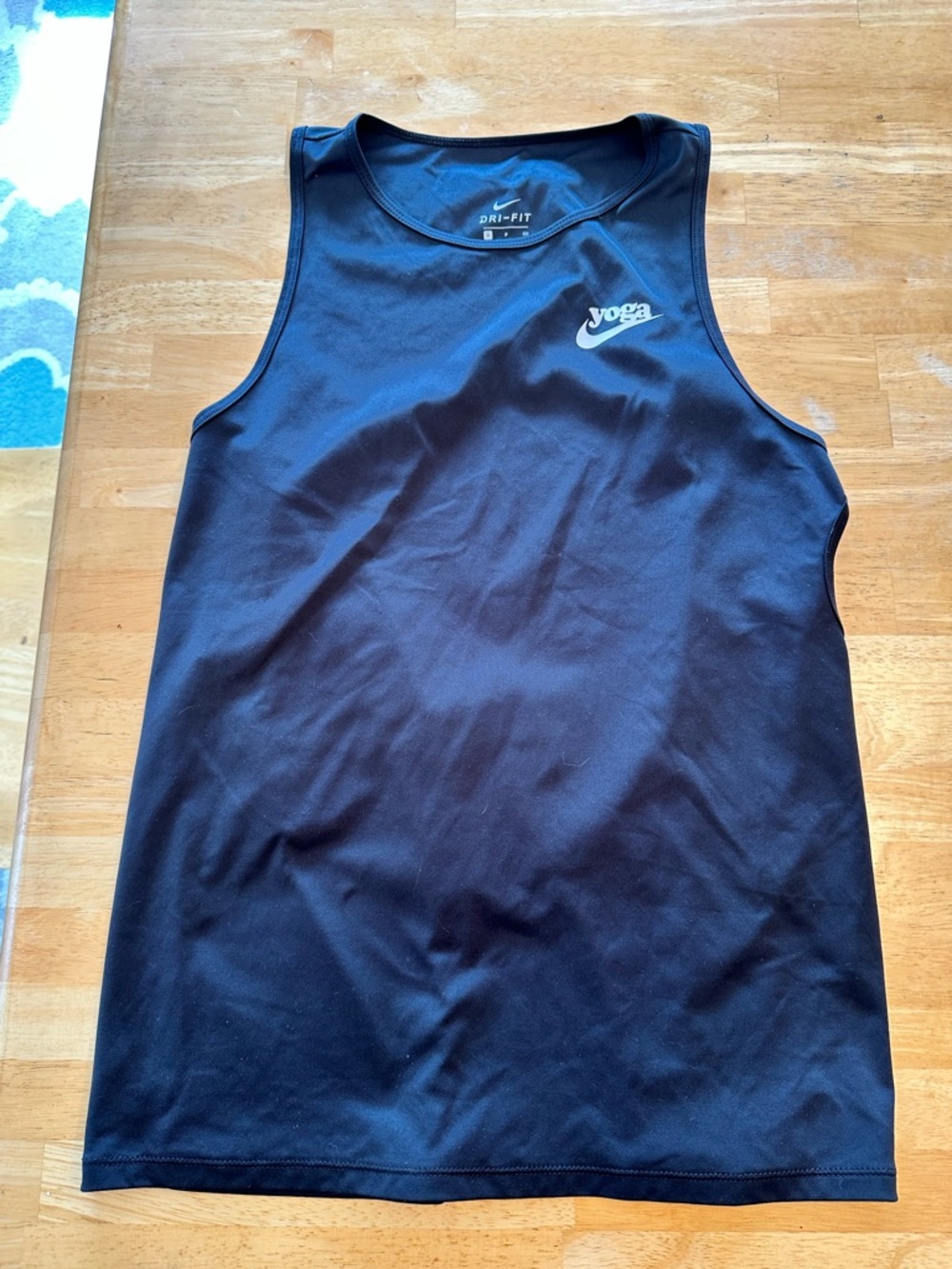 Nike tank top small